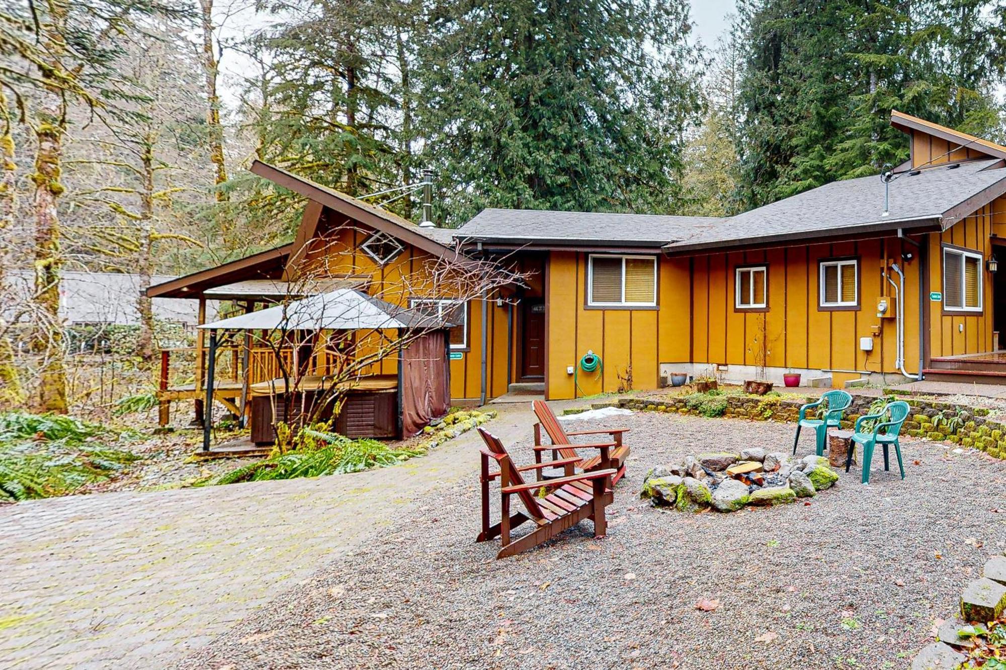 Creekside Cabin Rhododendron Екстер'єр фото